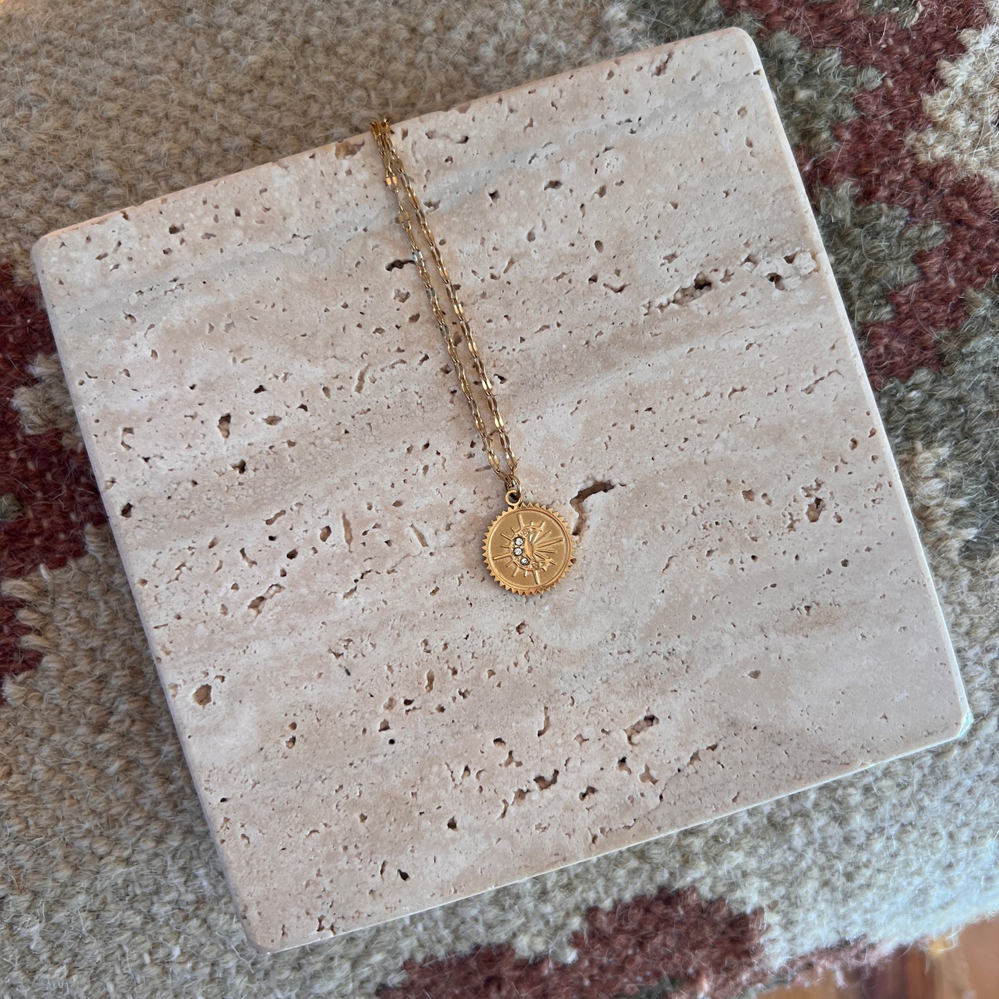 COLLIER UNIVERS